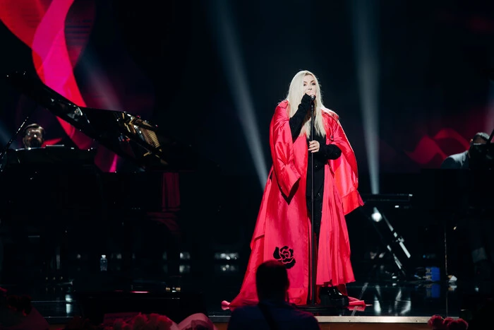 Iryna Biłyńska po 30 latach wydała na nowo swój znany hit