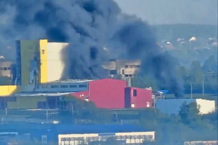 Пожежа на заводі з виробництва оптоволокна