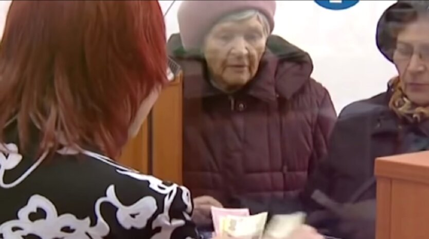 С 10-летним стажем теперь можно выйти на пенсию раньше: новые условия ПФУ