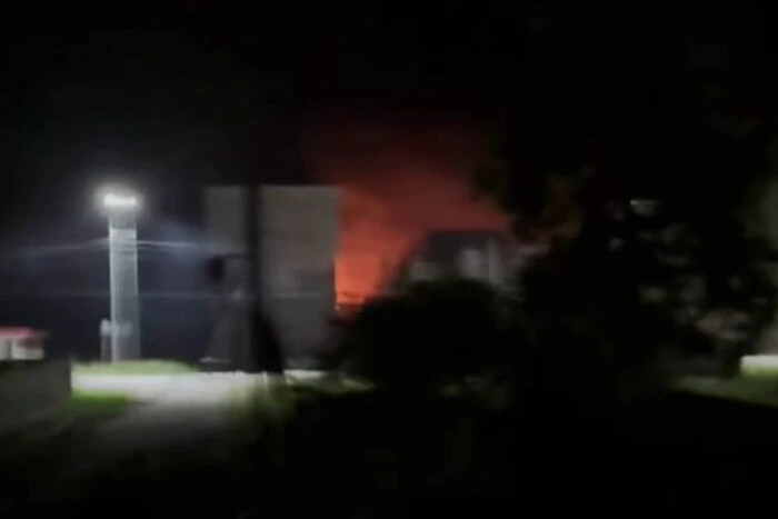 Курщина оказалась под атакой БПЛА: возникли пожары