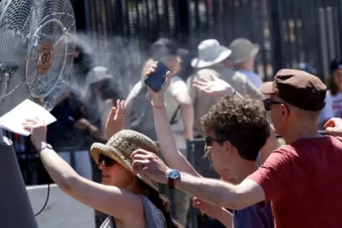 Due to the heatwave in Switzerland, nuclear power plants are shut down, and asphalt is melting in Italy