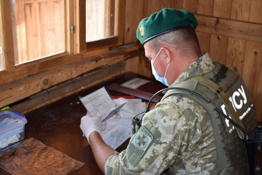 Мобілізація в Україні: кому з чоловіків дозволять виїжджати за кордон із 1 липня