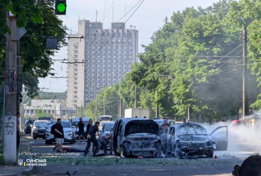 Россия обстреляла центр Сум из РСЗВ: есть погибшие и десятки раненых