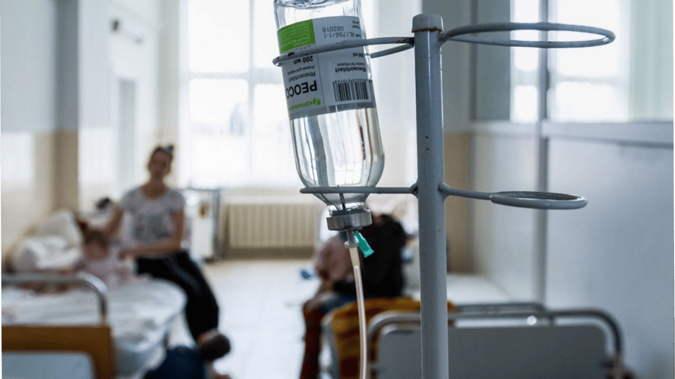 W Zakarpaciu 38 osób zaraziło się infekcją w pobliżu wodospadu Szypit