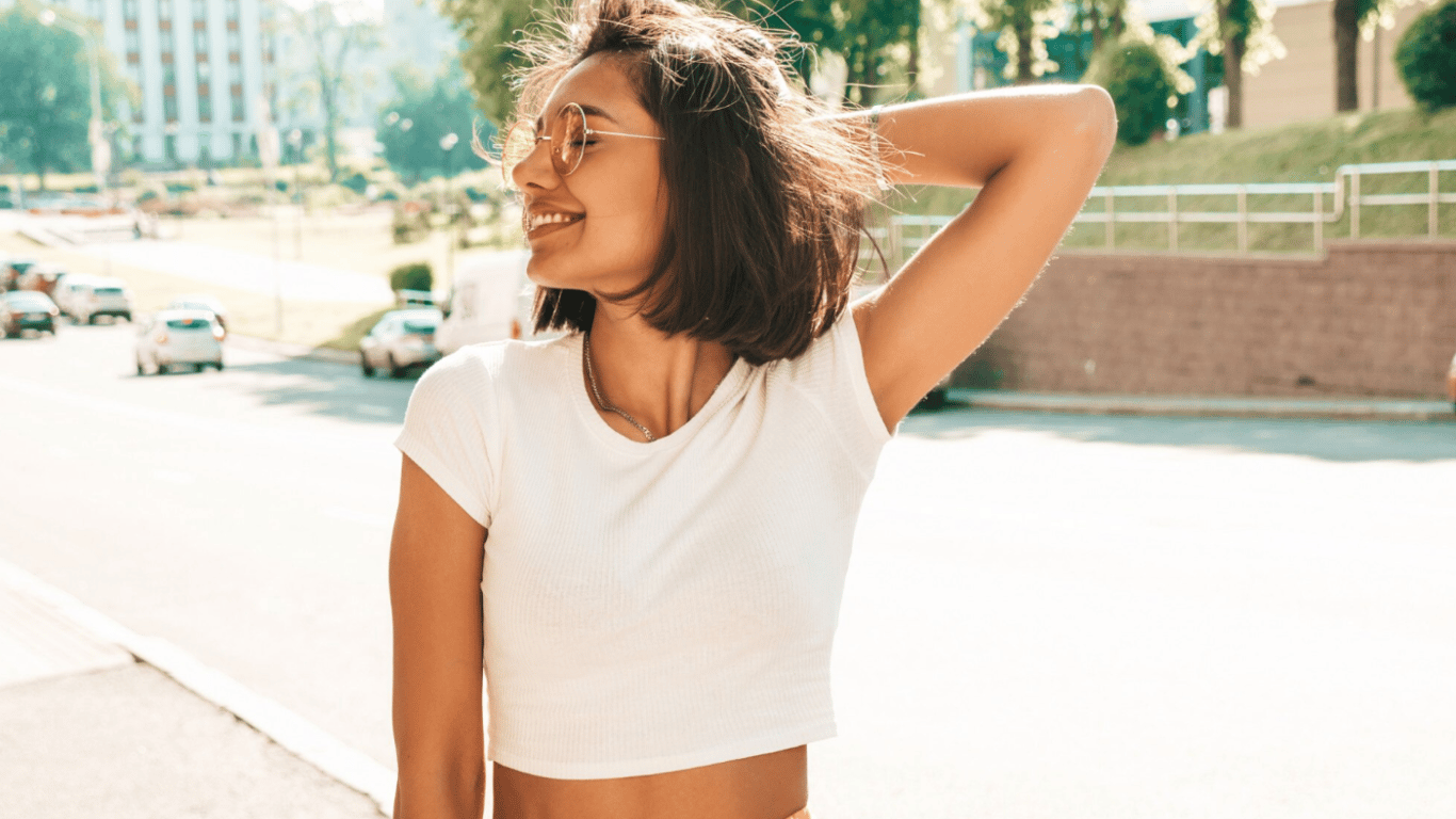 The актуальна summer tank top - how to make it a wardrobe staple