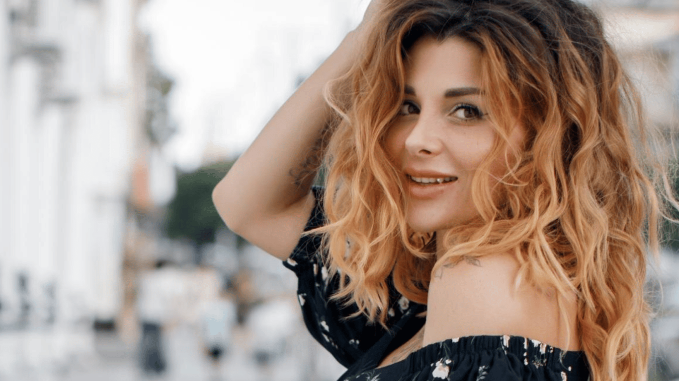 Legendary boho dresses from the 2000s are back in trend