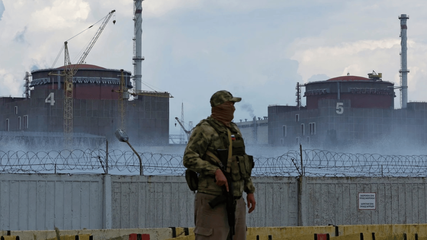 Fire near ZNPP, half the region without power — is there a radiation threat