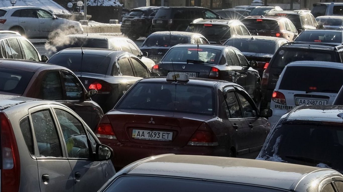 Do Mołdawii dzisiaj nie da się wyjechać — sytuacja na drogach Odeszczy