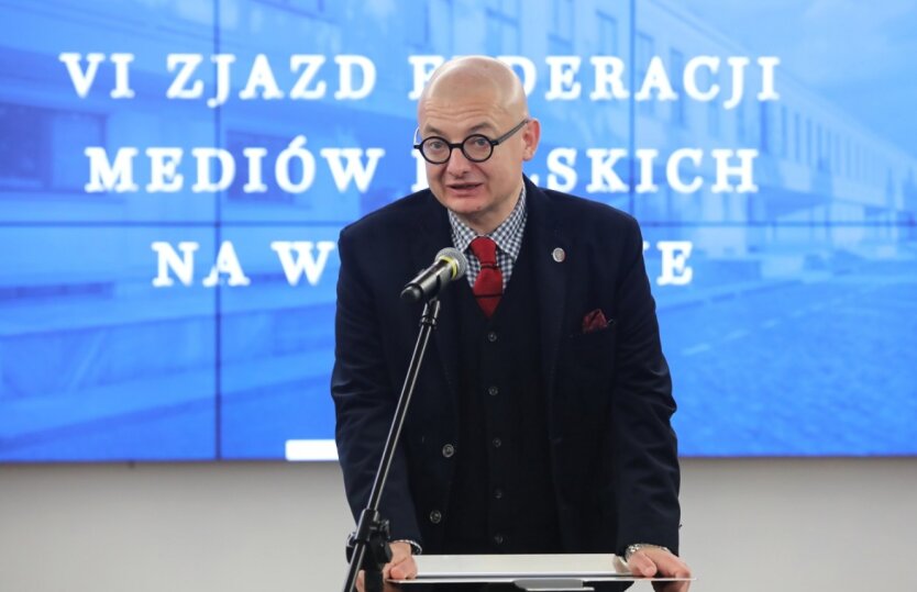 Faszystowskie państwo: polski senator Kamiński ujawnia prawdziwą naturę Rosji