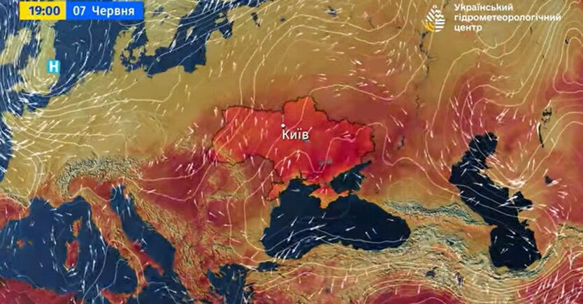 Після пекельної спеки прийде різке похолодання: названо області, де зміниться погода